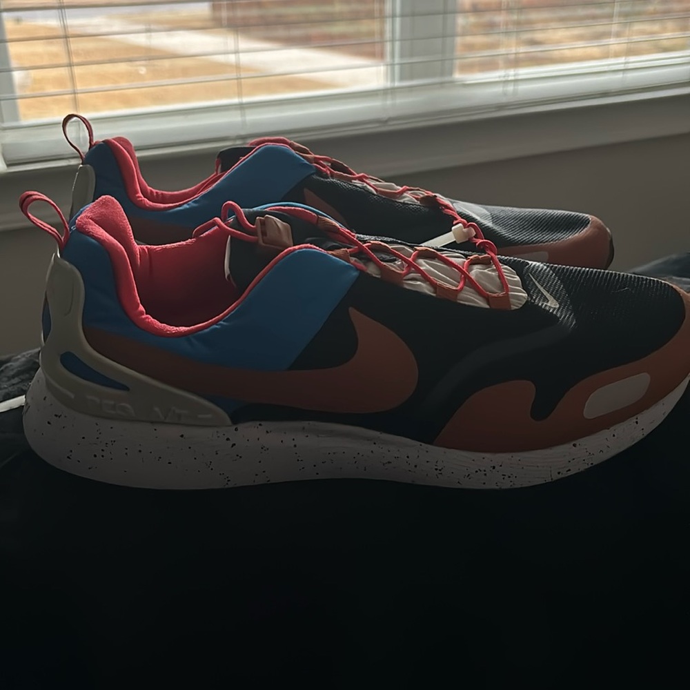 Nike Men Shoe